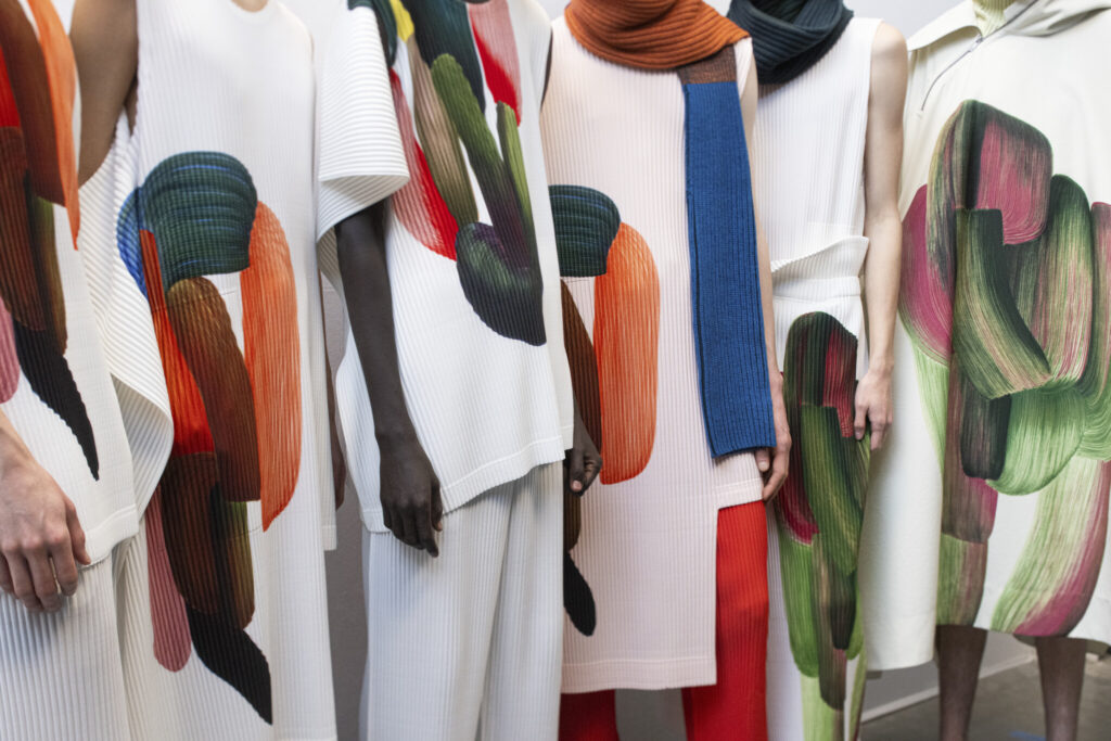이세이 미야케 옴므 2024 가을·겨울 컬렉션 1 AW24 25 HOMME PLISSE ISSEY MIYAKE BACKSTAGE 5