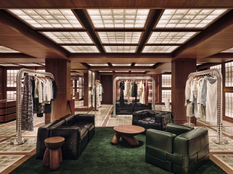 보테가 베네타 밀라노 부티크 공간 디자인 4 Paris Avenue Montaigne Fullframe 6.width 2880 ZYnyAfgOG9ut1Dsq