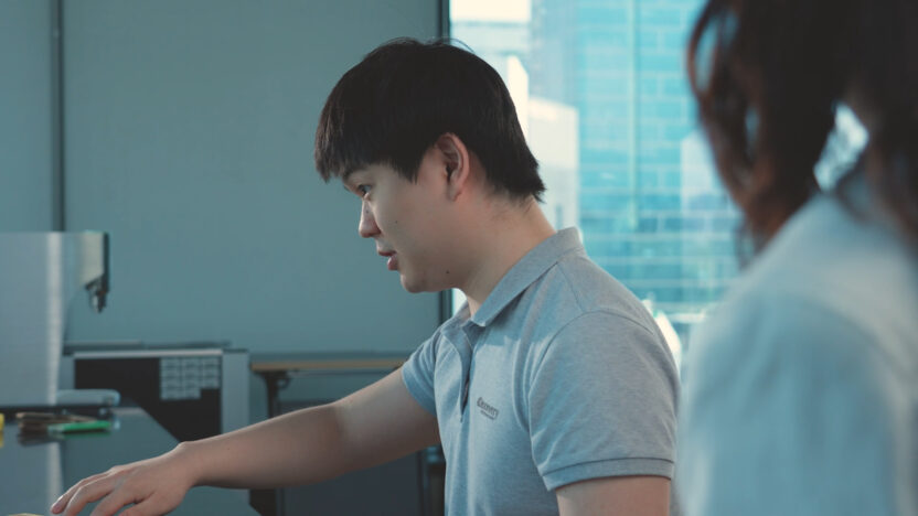 커뮤니티 오피스가 '점자 키트'를 만든 이유는? 21 시퀀스 02.00 03 46 05.스틸 019
