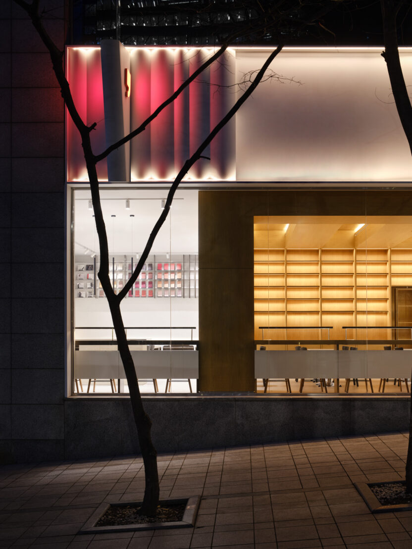 도심 속 쉼표 같은 공간, 카페꼼마 SI 매뉴얼 1 cafe comma 002