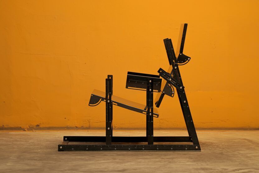 시행 착오에서 완제품이 되기까지, 유즈풀 워크숍 독립전 2 resize UW 4 Seating measurement chair