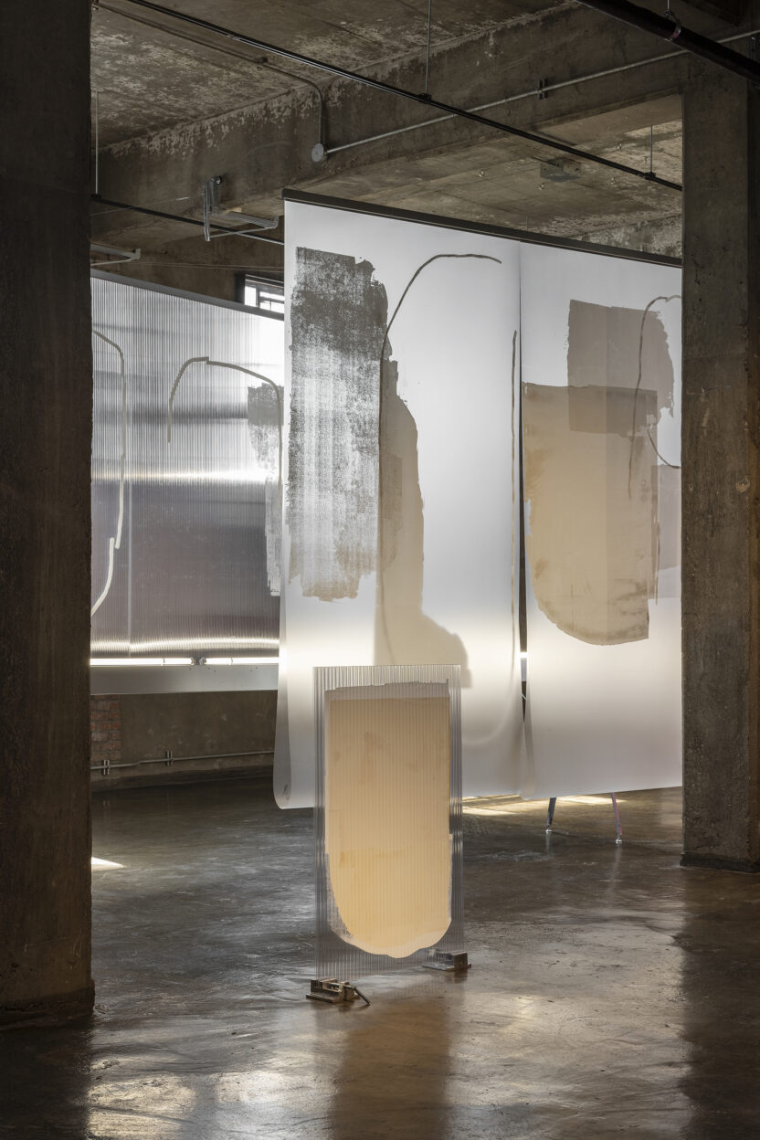 더 윌로의 첫 기획 전시, 크리스 로 개인전 1 The WilloW Chris Ro exhibition view credit Kiwoong Hong 02 web