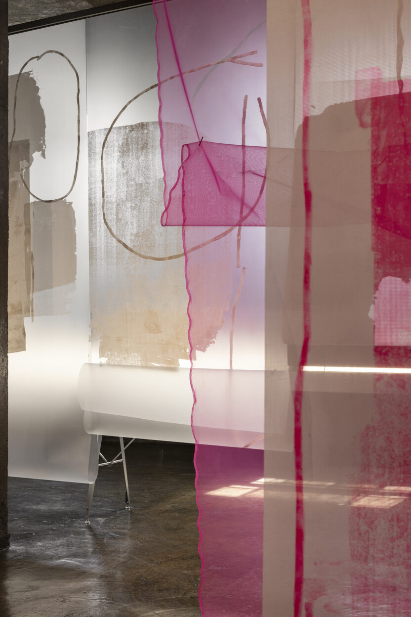 더 윌로의 첫 기획 전시, 크리스 로 개인전 2 The WilloW Chris Ro exhibition view credit Kiwoong Hong 03 web