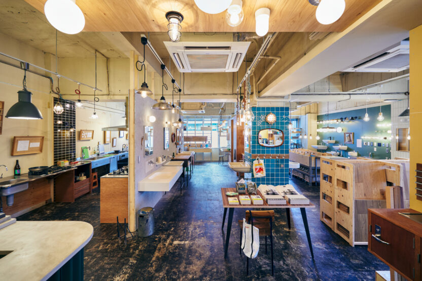 공간 편집을 위한 치밀한 도구 상자, 툴박스 2 showroom osaka Masanori Kaneshita