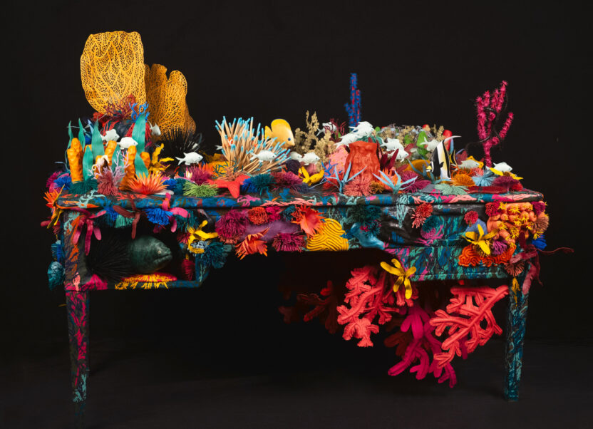 공예를 통해 반추하는 삶, 호모 파베르 2024 3 03 Wreck desk Valentine Huyghues Despointes Artisan©Laurene Bouaziz