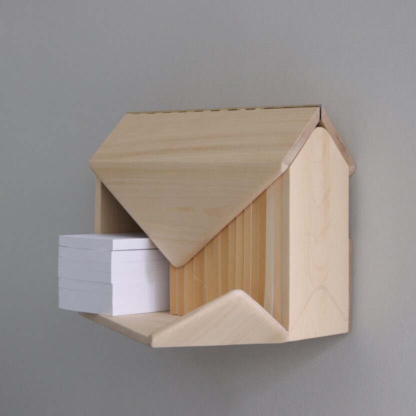 핀란드 디자이너 5인이 손으로 빚은 창작 세계 4 Hanni Koroma Love Letters to the Forest Wooden cabinets small 2024