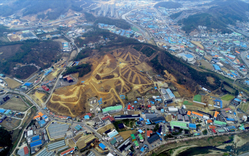 고속도로 위의 새로운 이정표, 처인 휴게소 5 20250124 110144